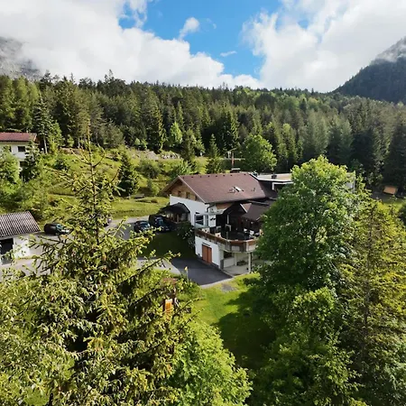 Garni Isarlodge Wiesenhof 3* Scharnitz