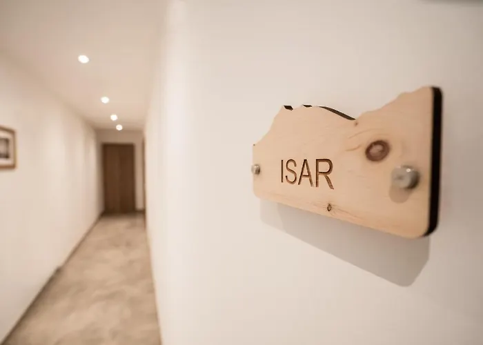 Garni Isarlodge Wiesenhof B&B 3*