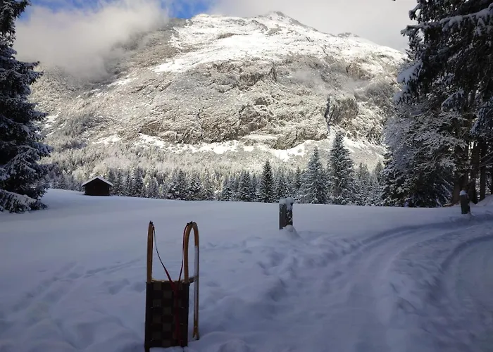 Garni Isarlodge Wiesenhof Bed & Breakfast 3*